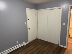 19611 Schoenherr St in Detroit, MI - Building Photo - Building Photo