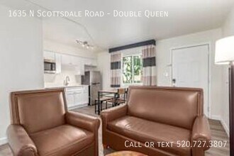 1635 N Scottsdale Rd in Tempe, AZ - Foto de edificio - Building Photo