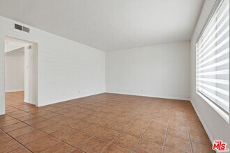 469 W 19th St in Los Angeles, CA - Building Photo - Building Photo