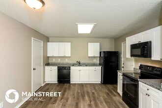 10126 Bastrop Creek in San Antonio, TX - Building Photo - Building Photo
