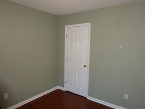 125 St Kitts Ct in Greenwood, SC - Building Photo - Building Photo