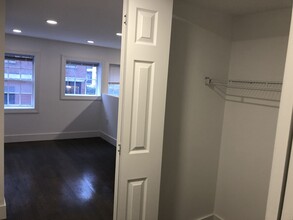 83 Phillips St, Unit #1 in Boston, MA - Building Photo - Building Photo