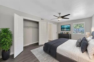 5606 N Lamar Blvd in Austin, TX - Building Photo - Building Photo