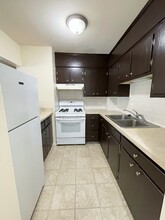 580 Bridge St, Unit 35 in Weymouth, MA - Foto de edificio - Building Photo