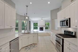 6375 Crab Creek Dr in Jacksonville, FL - Building Photo - Building Photo