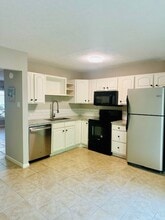 710 1st Ave N in Surfside Beach, SC - Building Photo - Building Photo