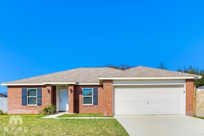 property at 2558 Glenfield Dr
