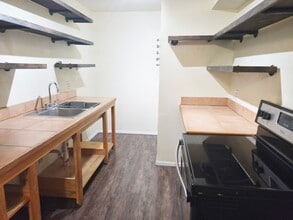 16259 W 10th Ave in Golden, CO - Building Photo - Building Photo