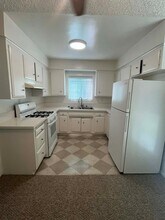 522 N Sweetzer Ave, Unit 1 in Los Angeles, CA - Building Photo - Building Photo
