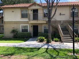 10303 Azuaga St in San Diego, CA - Building Photo