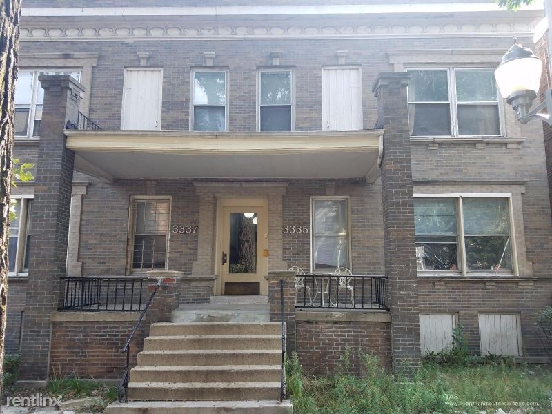 3335 N Sheffield Ave in Chicago, IL - Building Photo
