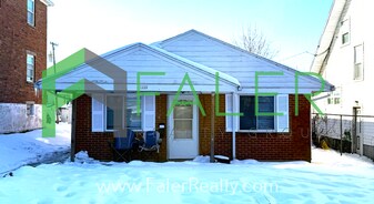 1626 Darst Ave in Dayton, OH - Building Photo