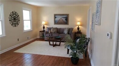 1309 Stoneycreek Dr in Richmond, VA - Building Photo - Building Photo