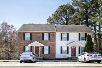 Cedar Commons in Salisbury, MD - Building Photo - Building Photo