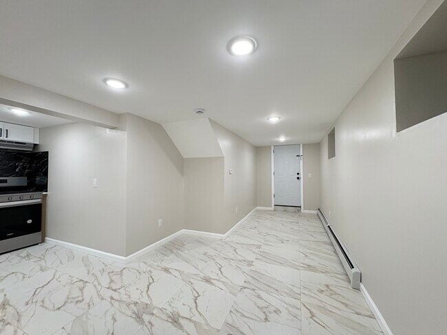 811 Columbia Ave in North Bergen, NJ - Building Photo - Building Photo
