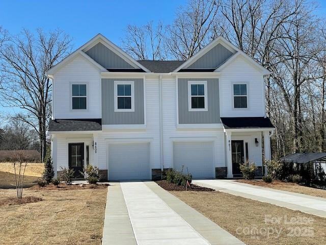 8611 McClure Cir in Charlotte, NC - Building Photo