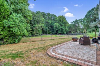 304 Charity Ln in Newport News, VA - Building Photo - Building Photo