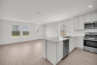 2528 Willkomen Wy in Pflugerville, TX - Building Photo - Building Photo