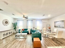 11218 Beverley Pk St in Sugar Land, TX - Building Photo