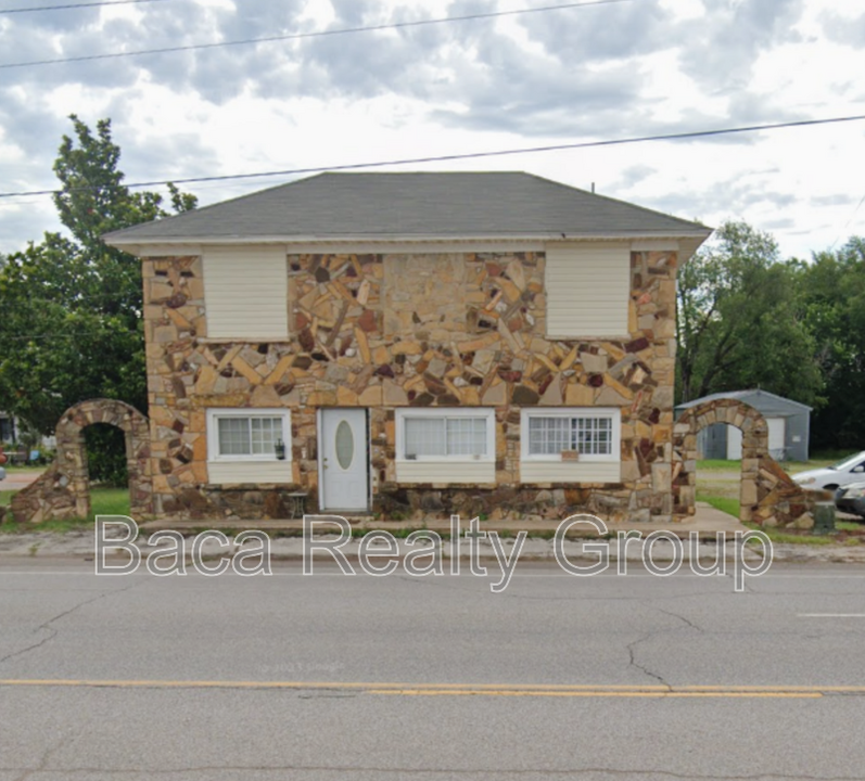 1622 S Green Ave in Purcell, OK - Building Photo