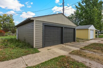 2104 Prairie Ave in Rapid City, SD - Building Photo - Building Photo