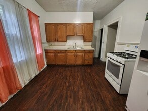 154-156-156 Ave D in Rochester, NY - Building Photo - Building Photo
