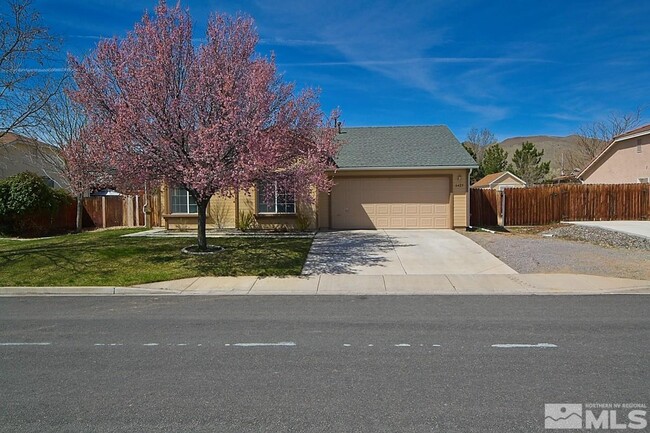 6425 Adobe Springs Ct in Sparks, NV - Building Photo - Building Photo