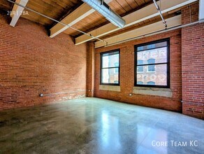 382 W 22nd St in Kansas City, MO - Building Photo - Building Photo