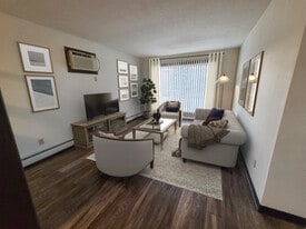 The Place at Hainesway in Rapid City, SD - Building Photo