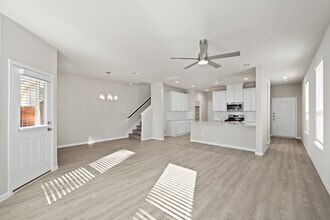 835 Oakland Dr in Houston, TX - Building Photo - Building Photo