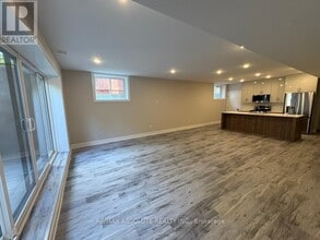 615 Parkview Rd in Ottawa, ON - Building Photo - Building Photo