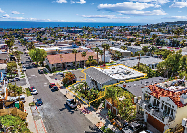 33851 Silver Lantern St in Dana Point, CA - Building Photo - Building Photo