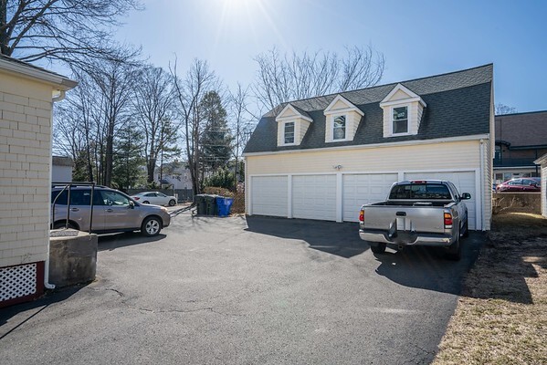 31 S Highland St in West Hartford, CT - Building Photo - Building Photo