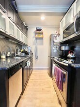 1 Cypress Rd, Unit 101 in Boston, MA - Building Photo - Building Photo