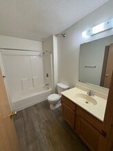 Arbor Landing Apartments in Shakopee, MN - Building Photo - Building Photo