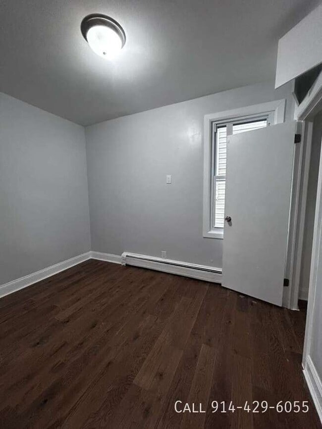 162 Linden St in Yonkers, NY - Building Photo - Building Photo