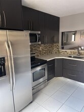 6606 SW 131st pth in Miami, FL - Building Photo - Building Photo