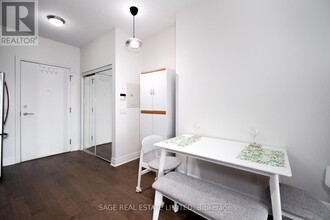 20-620 Gothic Ave in Toronto, ON - Building Photo - Building Photo