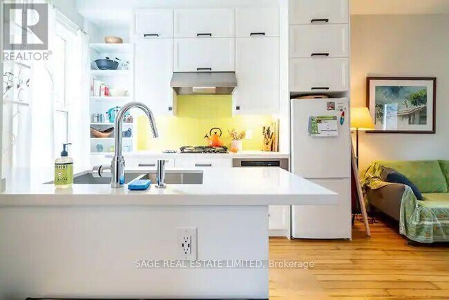 16 Flagler St in Toronto, ON - Building Photo - Building Photo