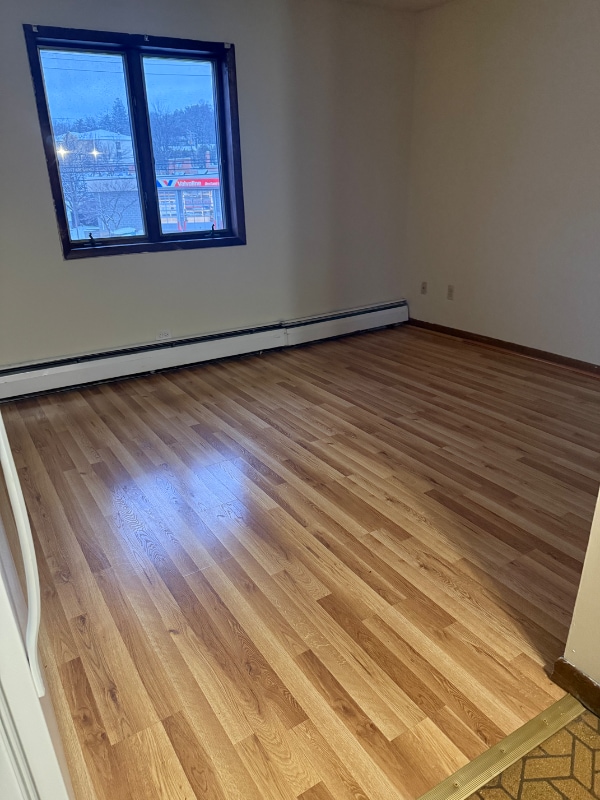 1210 N Atherton St in State College, PA - Foto de edificio - Building Photo