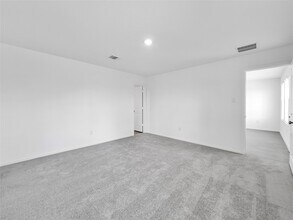 18740 Barrichello Dr in Conroe, TX - Building Photo - Building Photo