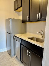 2351 W Wilson Ave in Chicago, IL - Building Photo - Building Photo