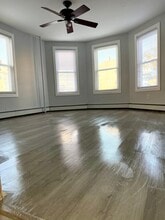 101 Whitehall St, Unit 1st floor in Providence, RI - Building Photo - Building Photo