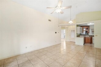 12715 Trowbridge Ln in Tampa, FL - Building Photo - Building Photo