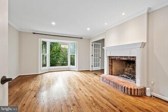 6506 Bellamine Ct in McLean, VA - Building Photo - Building Photo
