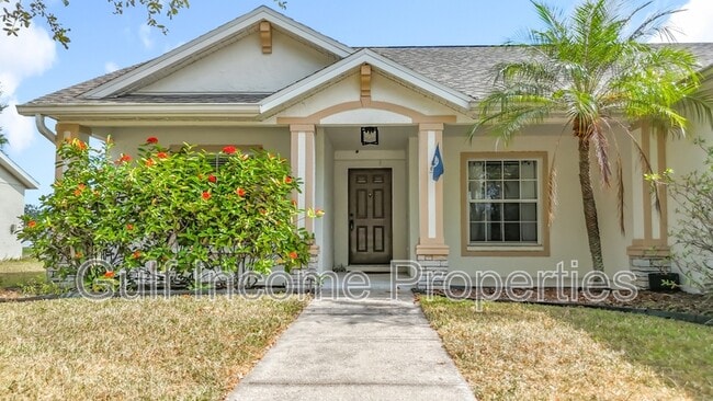 4218 Berkeley Dr in Parrish, FL - Building Photo - Building Photo