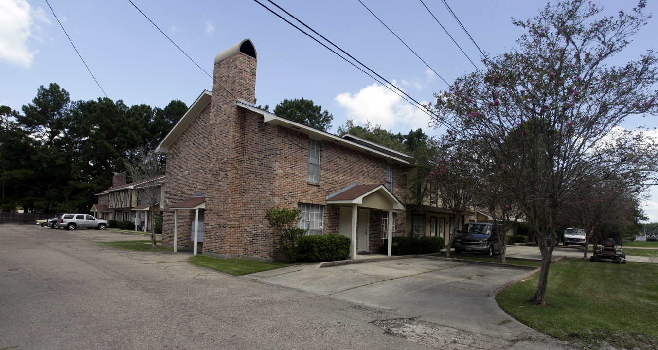 Park Forest Townhouses in Baton Rouge, LA - Building Photo