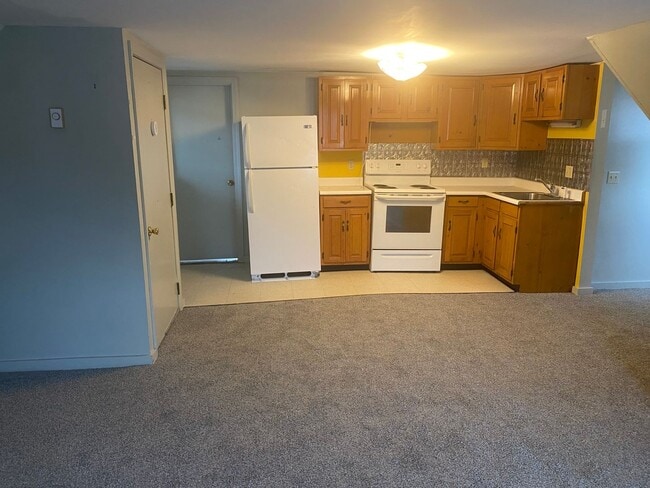 property at 2 Chapel St