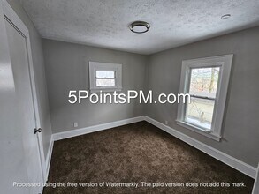 1808 Buhrer Ave in Cleveland, OH - Building Photo - Building Photo