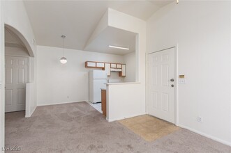 4960 Harrison Dr in Las Vegas, NV - Building Photo - Building Photo